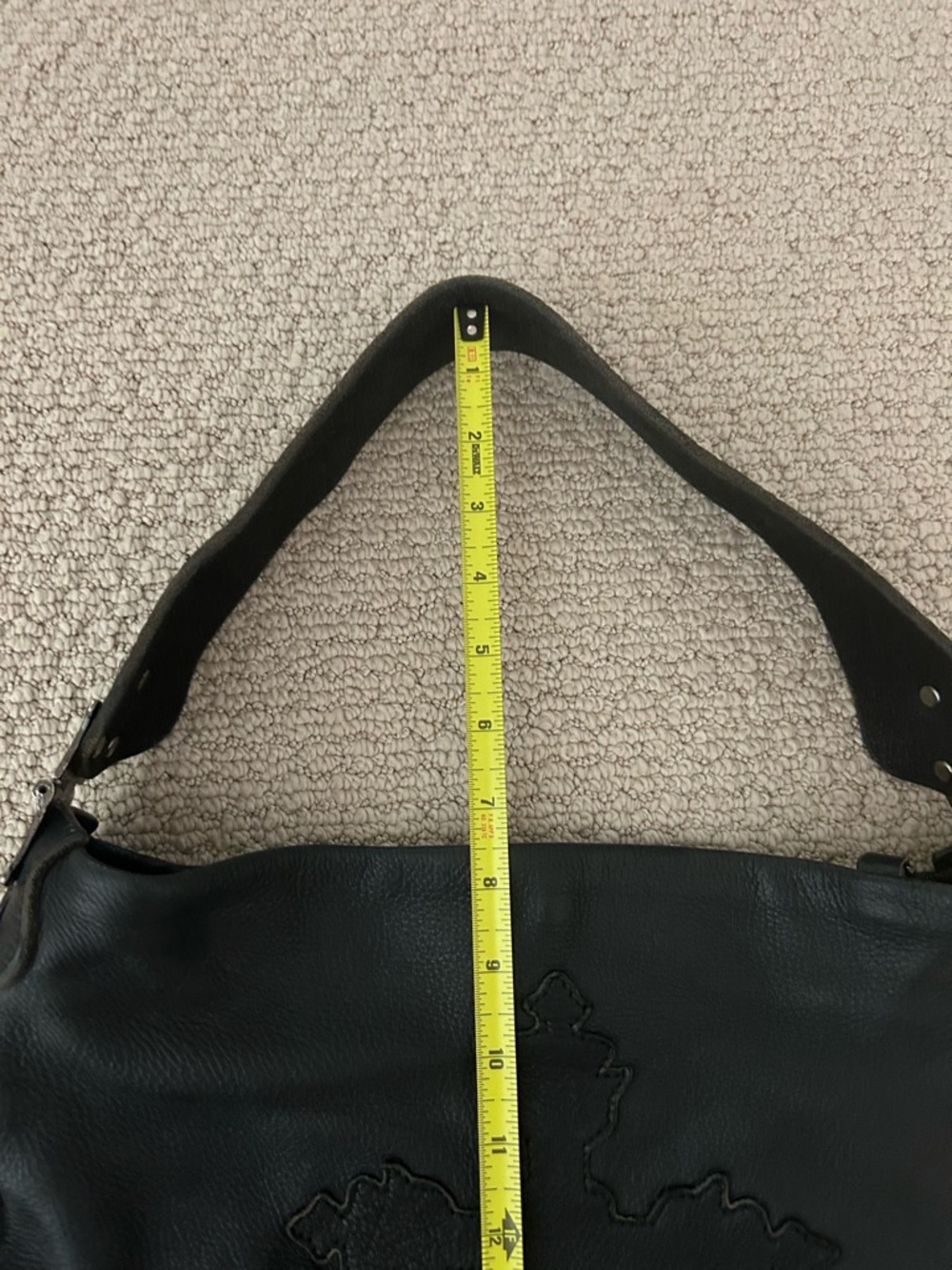 Tylie Malibu Leather Bag - Picture 9 of 10